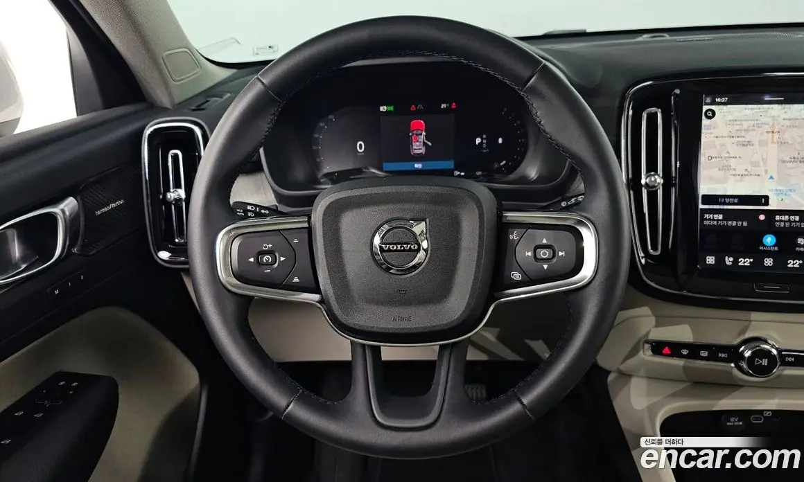 Volvo XC40 2024 2.0 АКПП, фото 19
