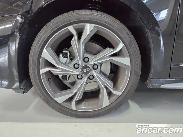Audi A3 2026 2.0 АКПП, миниатюра 5