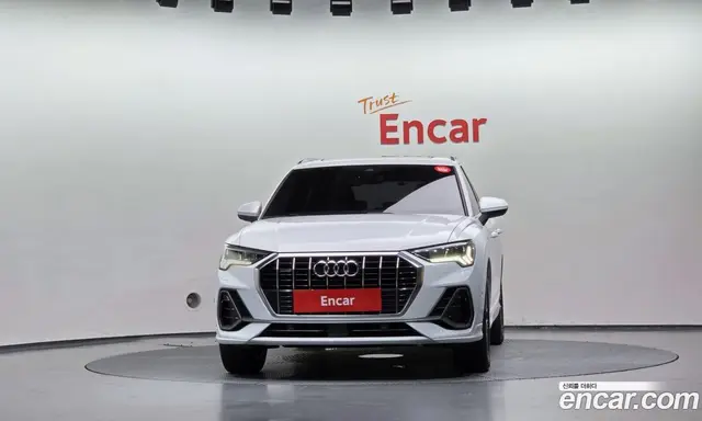 Audi Q3 2023 2.0 АКПП, миниатюра 3