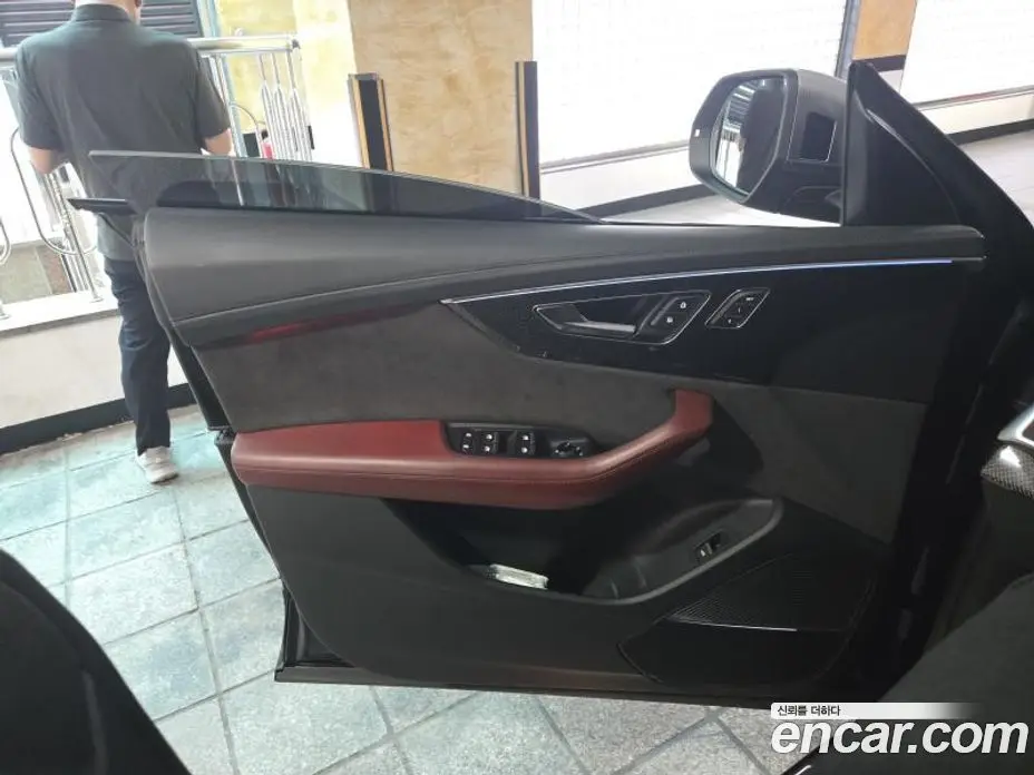 Audi SQ8 2020 4.0 АКПП, фото 13