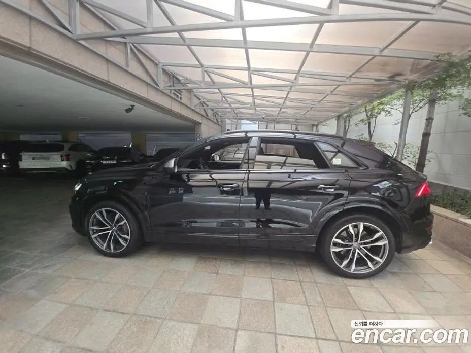 Audi SQ8 2020 4.0 АКПП, фото 4