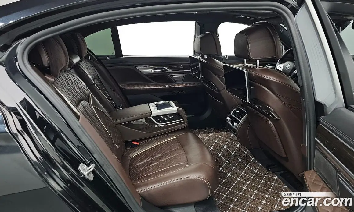 BMW 7 серия 2021 3.0 АКПП, фото 17