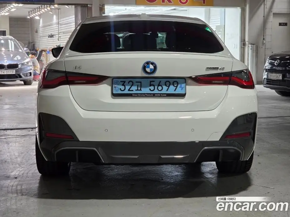 BMW i4 2023 0.2 АКПП, фото 4