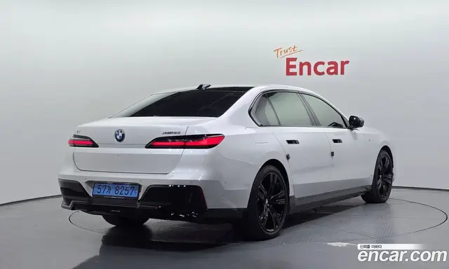 BMW i7 2025 0.3 АКПП, миниатюра 2