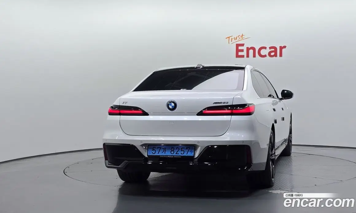 BMW i7 2025 0.3 АКПП, фото 4
