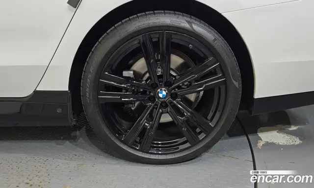 BMW i7 2025 0.3 АКПП, миниатюра 7