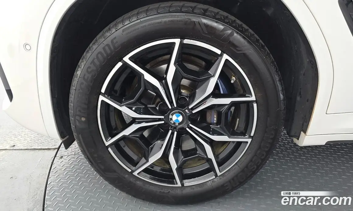 BMW X4 2023 2.0 АКПП, фото 5
