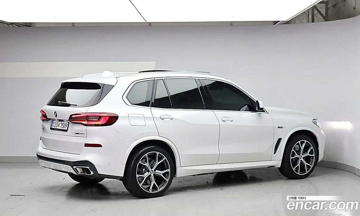 BMW X5 2023 3.0 АКПП, фото 4
