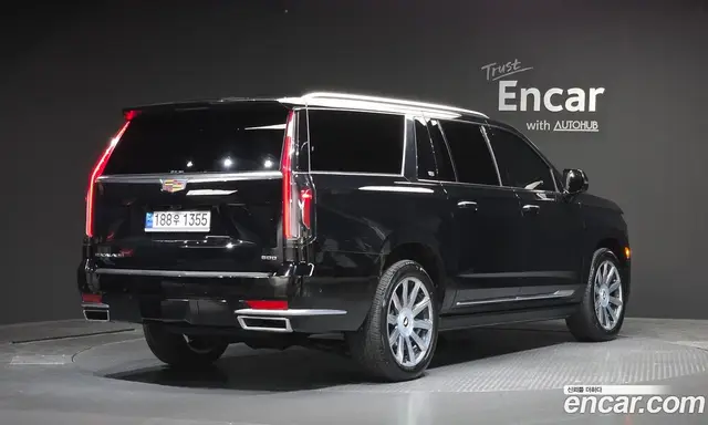 Cadillac Escalade, 2024, 27 540 км