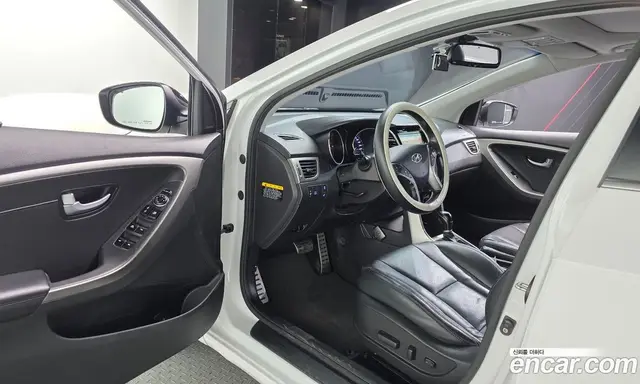 Hyundai i30 2013 1.6 АКПП, миниатюра 10