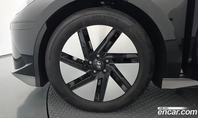 Hyundai Ioniq 6 2024 0.1 АКПП, миниатюра 5