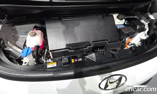 Hyundai ST1 2024 0.1 АКПП, миниатюра 6