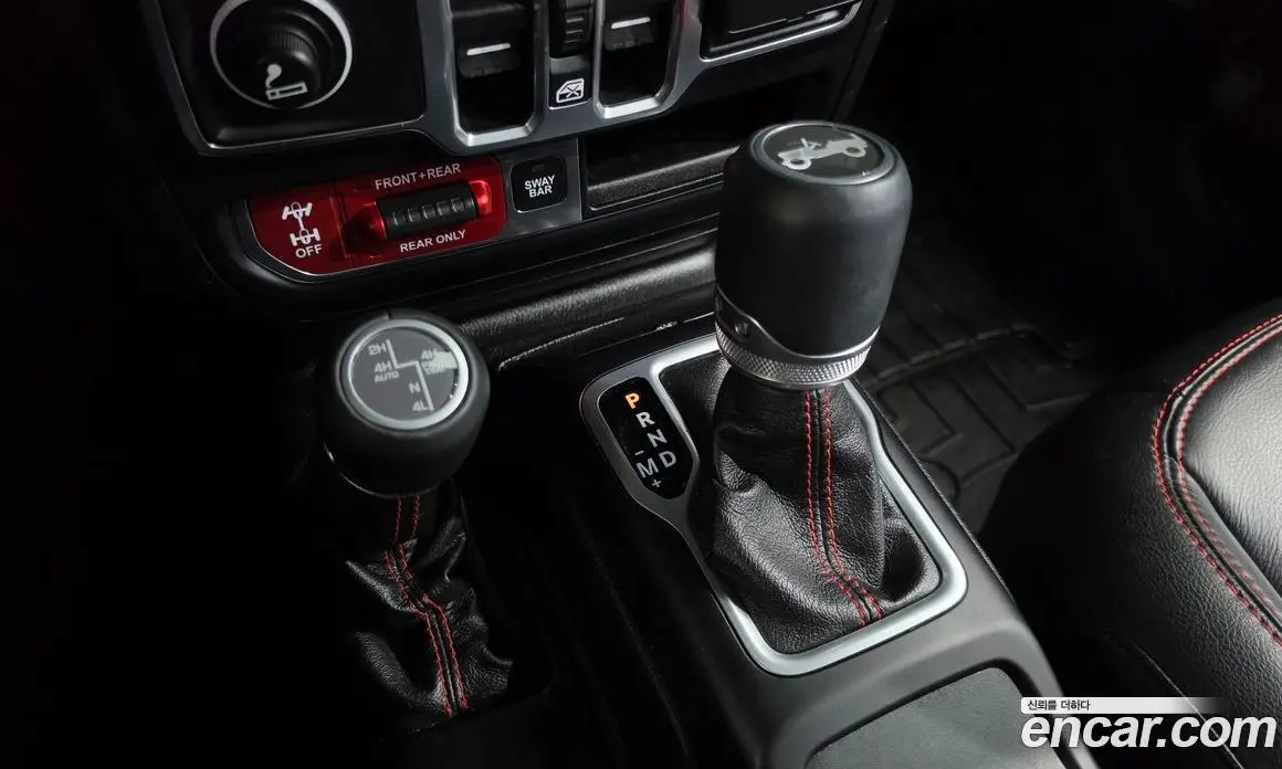 Jeep Wrangler 2018 2.0 АКПП, фото 12