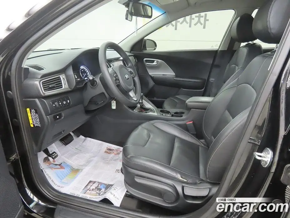 Kia Niro 2017 1.6 АКПП, фото 5