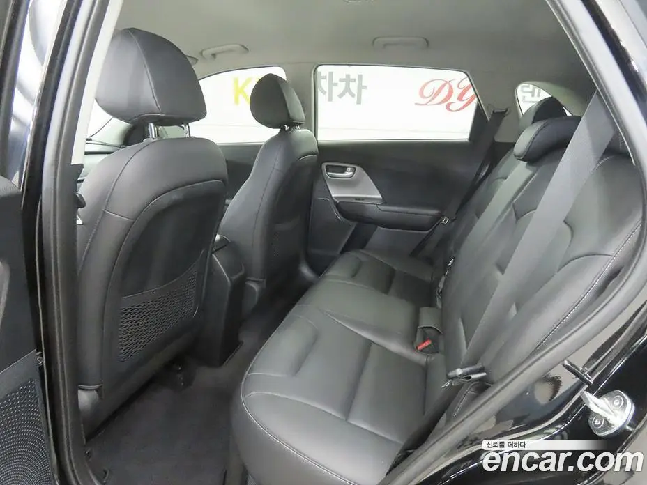 Kia Niro 2017 1.6 АКПП, фото 6