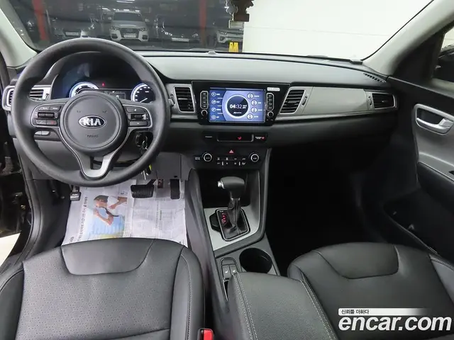 Kia Niro 2017 1.6 АКПП, миниатюра 7