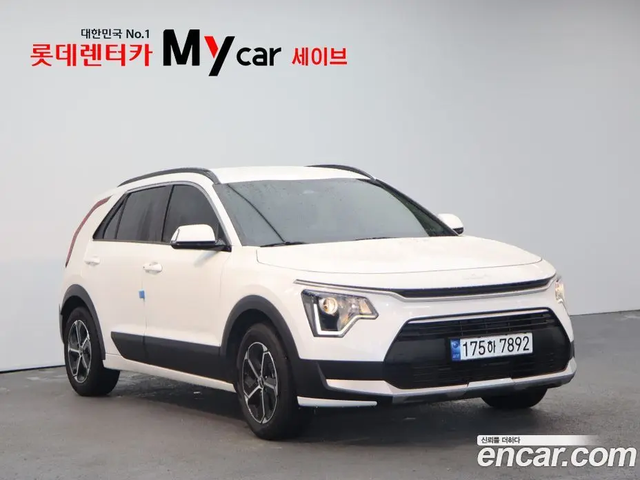Kia Niro 2023 1.6 АКПП, фото 3