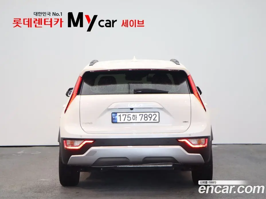Kia Niro 2023 1.6 АКПП, фото 4