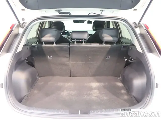 Kia Niro 2023 1.6 АКПП, миниатюра 7