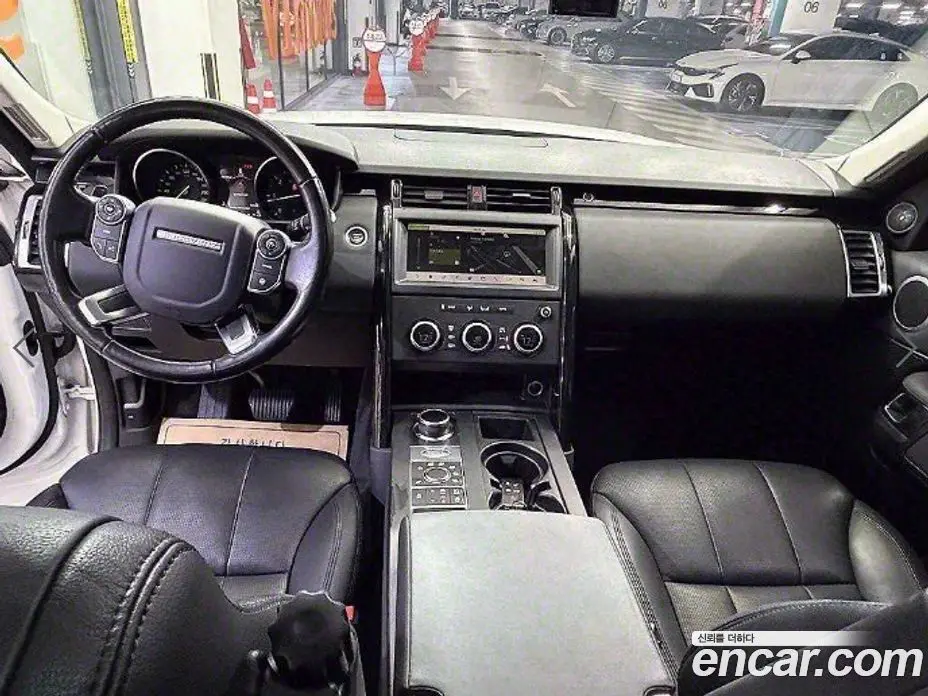 Land Rover Discovery 2018 2.0 АКПП, фото 6