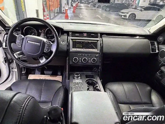 Land Rover Discovery 2018 2.0 АКПП, миниатюра 6