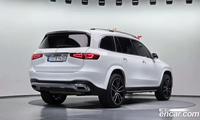 Mercedes-Benz GLS-Class 2023 4.0 АКПП, миниатюра 2