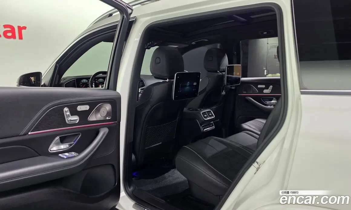 Mercedes-Benz GLS-Class 2023 4.0 АКПП, фото 16