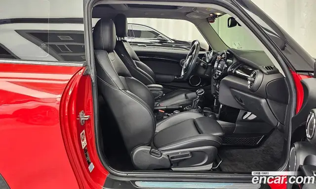 Mini Cooper 2015 1.5 АКПП, миниатюра 11