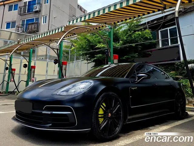Porsche Panamera 2018 3.0 АКПП, миниатюра 5
