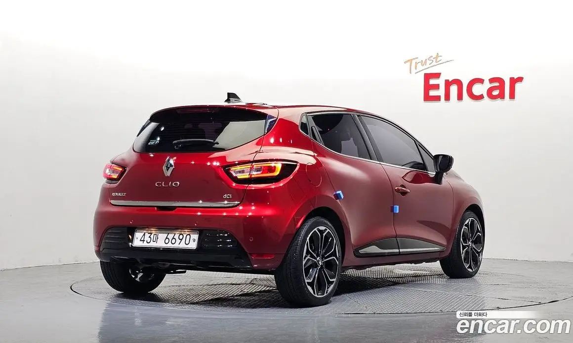 Renault (Samsung) Clio 2018 1.5 АКПП, фото 2 Renault (Samsung) Clio 2018 1.5 АКПП, фото 2