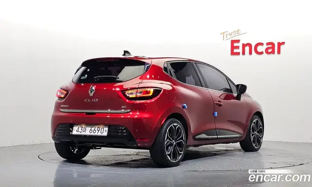 Renault (Samsung) Clio 2018 1.5 АКПП, миниатюра 2 Renault (Samsung) Clio 2018 1.5 АКПП, миниатюра 2