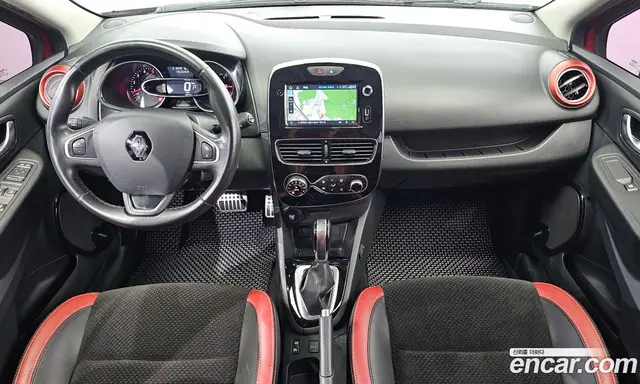 Renault (Samsung) Clio 2018 1.5 АКПП, миниатюра 10 Renault (Samsung) Clio 2018 1.5 АКПП, миниатюра 10