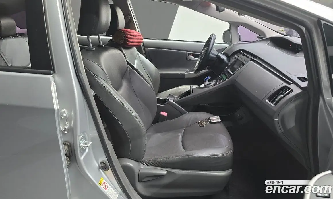 Toyota Prius 2010 1.8 АКПП, фото 11