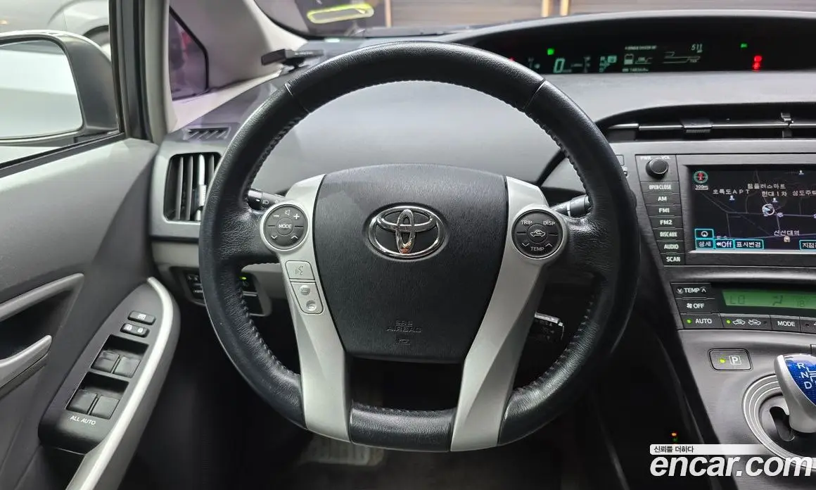Toyota Prius 2010 1.8 АКПП, фото 13