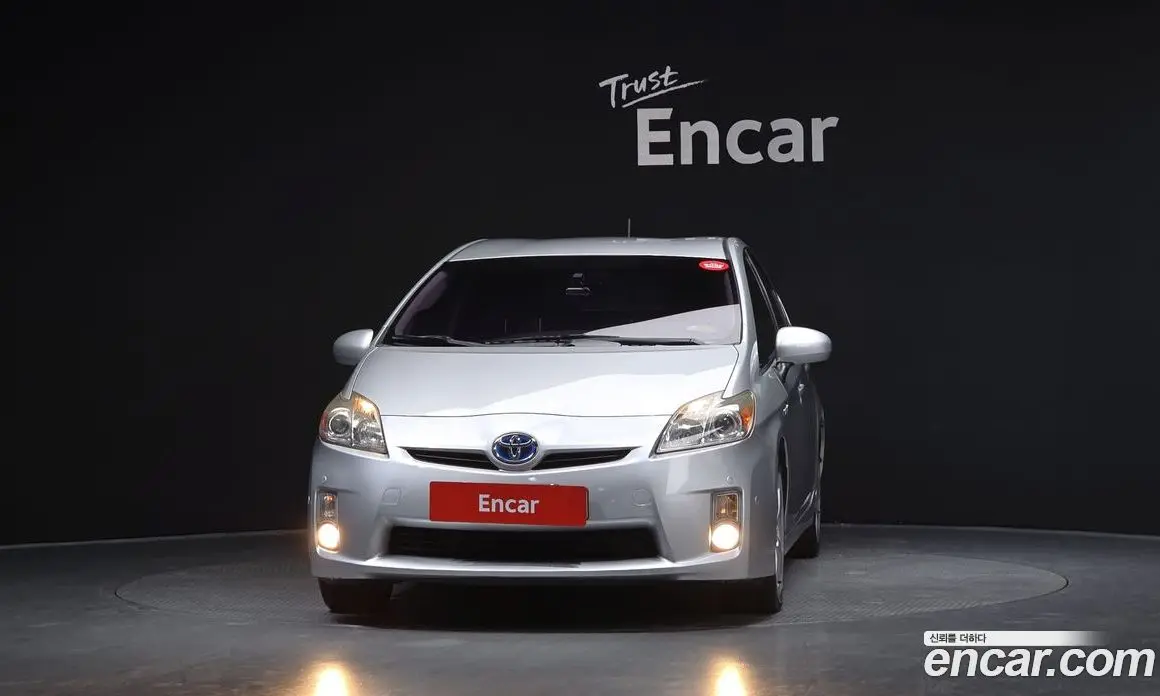 Toyota Prius 2010 1.8 АКПП, фото 3