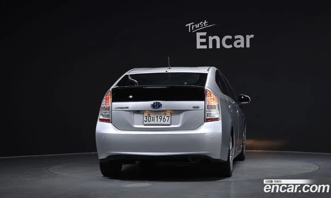 Toyota Prius 2010 1.8 АКПП, фото 4