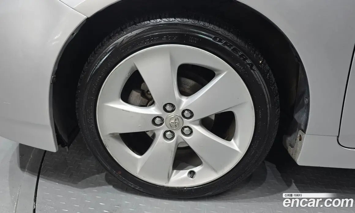 Toyota Prius 2010 1.8 АКПП, фото 5