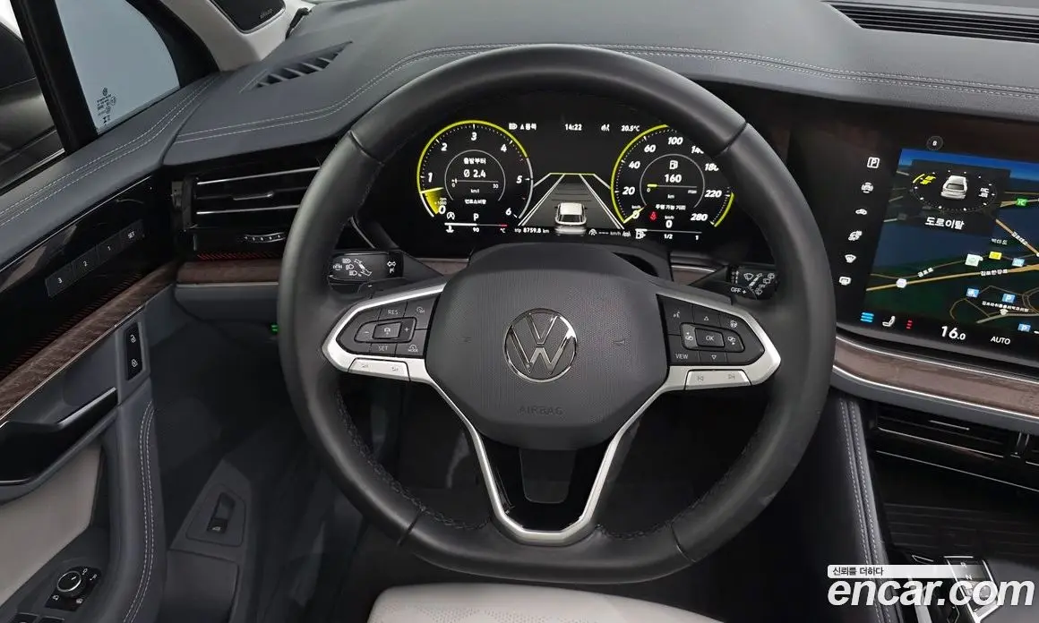 Volkswagen Touareg 2025 3.0 АКПП, фото 13