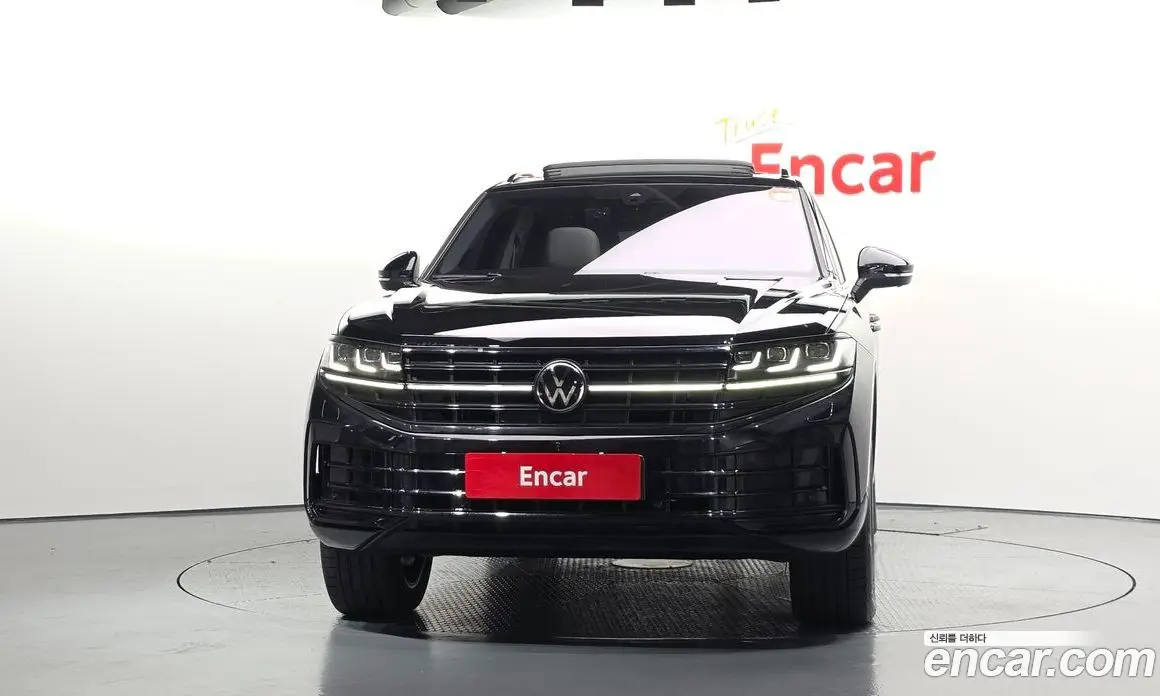 Volkswagen Touareg 2025 3.0 АКПП, фото 3