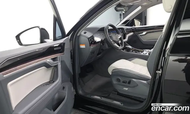 Volkswagen Touareg 2025 3.0 АКПП, миниатюра 10
