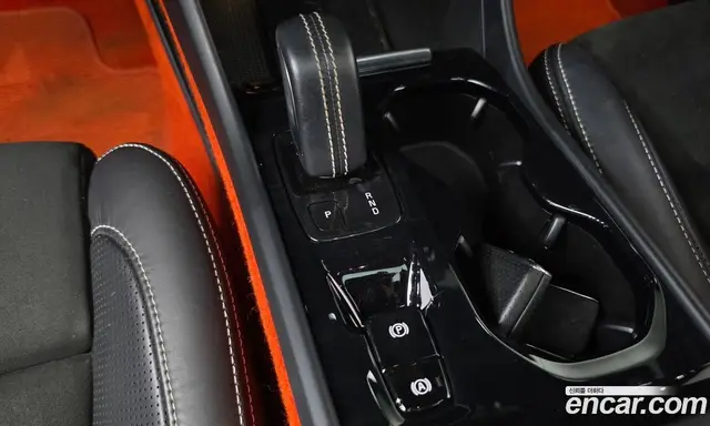 Volvo XC40 2018 2.0 АКПП, миниатюра 12