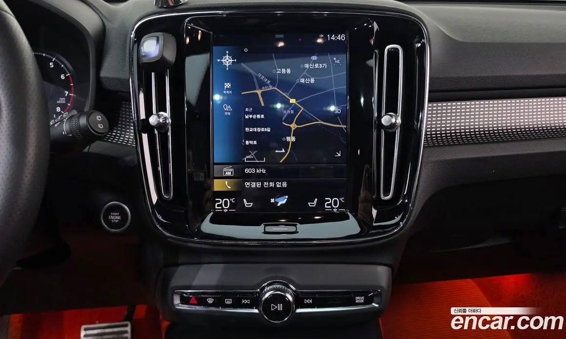 Volvo XC40 2018 2.0 АКПП, фото 19