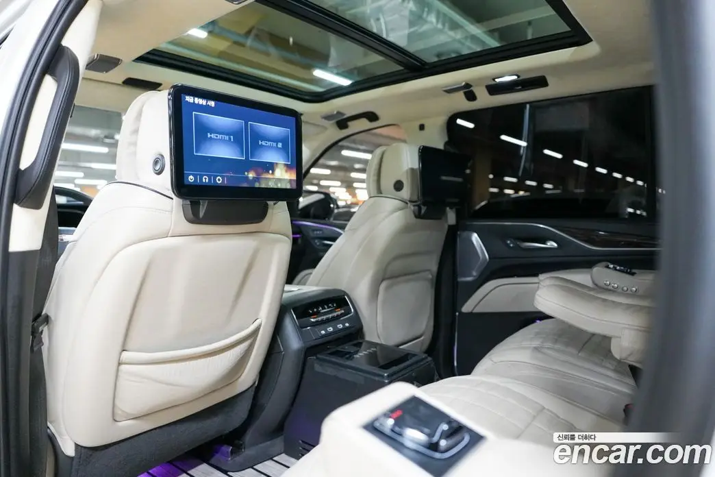 Cadillac Escalade 2023 6.2 АКПП, фото 20