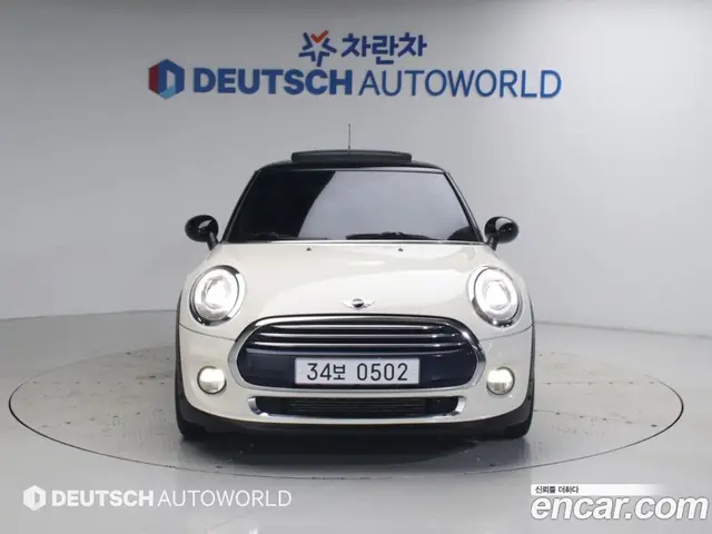 Mini Cooper 2016 1.5 АКПП, миниатюра 3