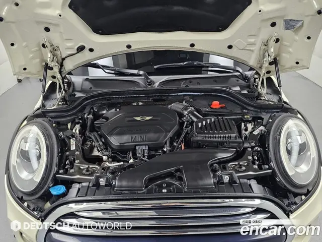 Mini Cooper 2016 1.5 АКПП, миниатюра 6
