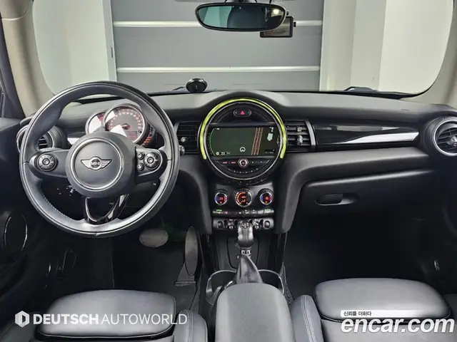 Mini Cooper 2016 1.5 АКПП, миниатюра 7