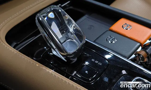 Volvo XC90 2023 2.0 АКПП, миниатюра 11 Volvo XC90 2023 2.0 АКПП, миниатюра 11