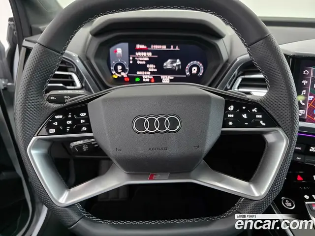 Audi Q4 e-tron 2026 0.2 АКПП, миниатюра 12