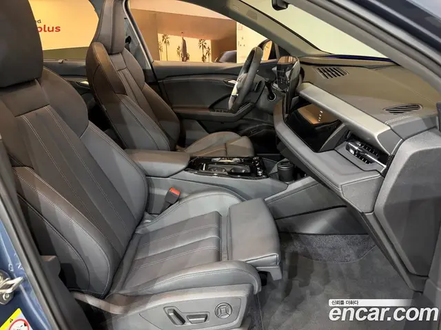Audi Q6 e-tron 2026 0.3 АКПП, миниатюра 11