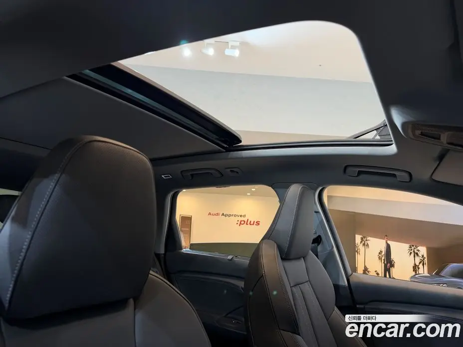 Audi Q6 e-tron 2026 0.3 АКПП, фото 17
